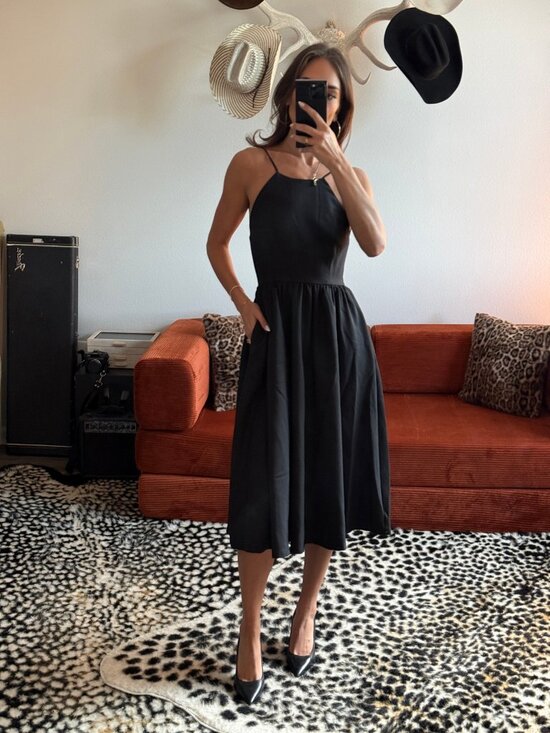 Ina Dresses & Skirts - INA Black Cocktail Midi Dress Size Small Pockets